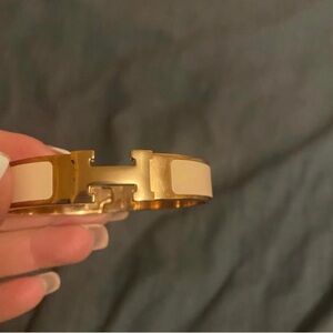 Rose Gold H gold Bracelet